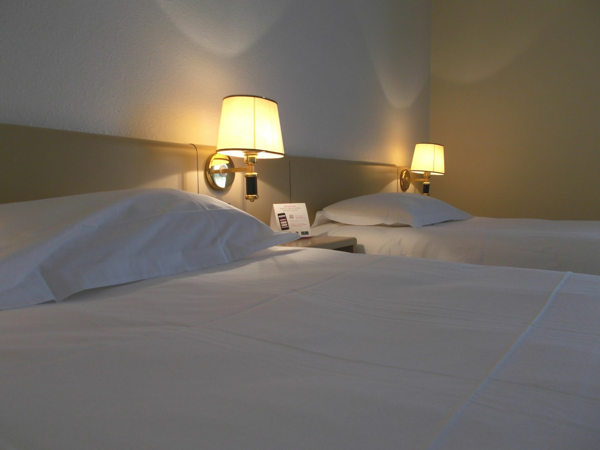 Holiday Inn Perpignan, An Ihg Hotel Dış mekan fotoğraf