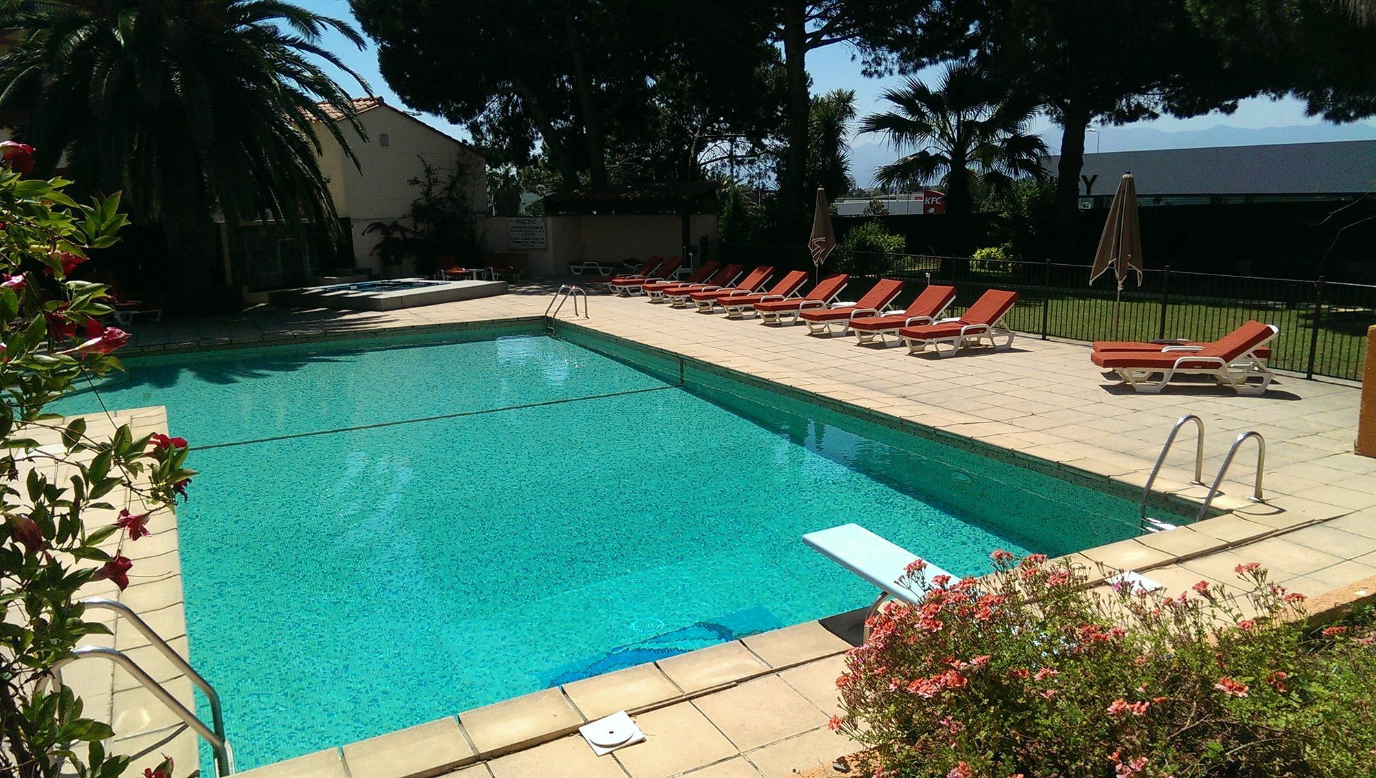 Holiday Inn Perpignan, An Ihg Hotel Dış mekan fotoğraf